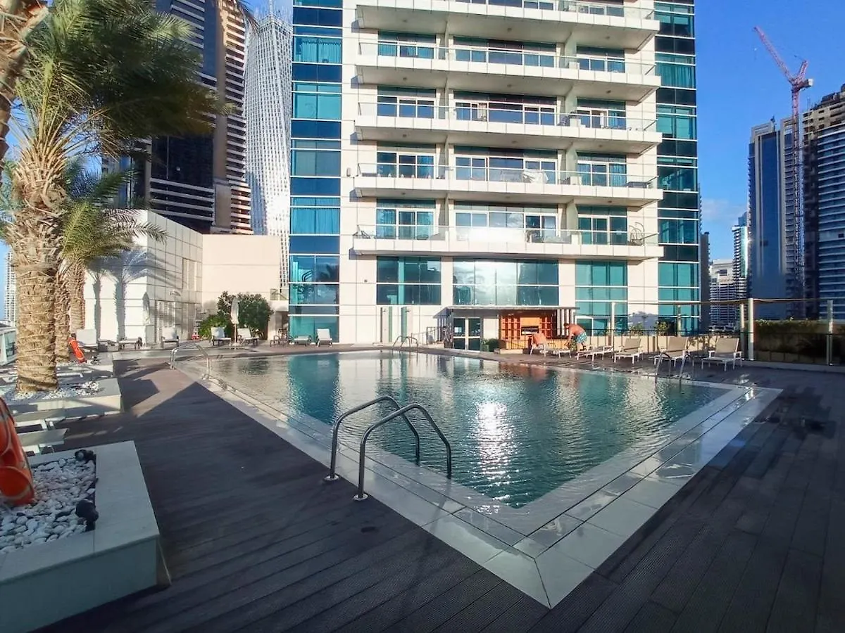 Charming Comfy 2-Bedroom Apartment In Dubai Marina
