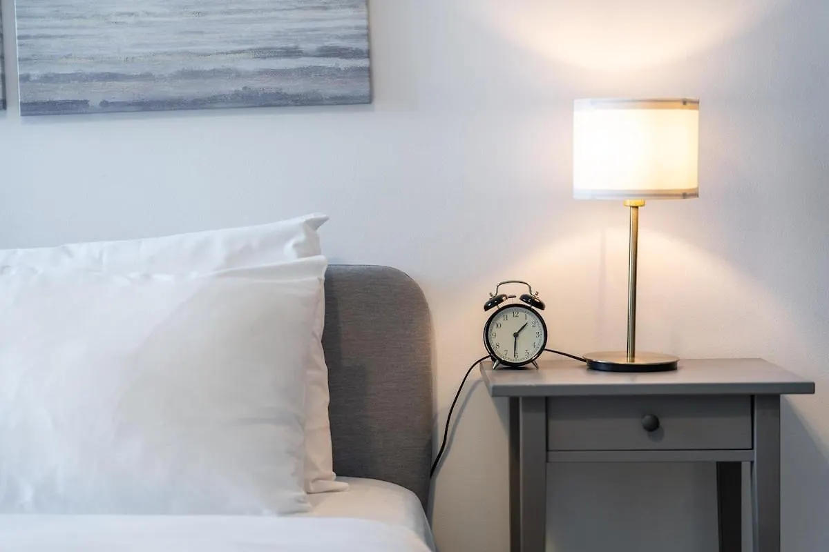 Charming Comfy 2-Bedroom Apartment In Dubai Marina