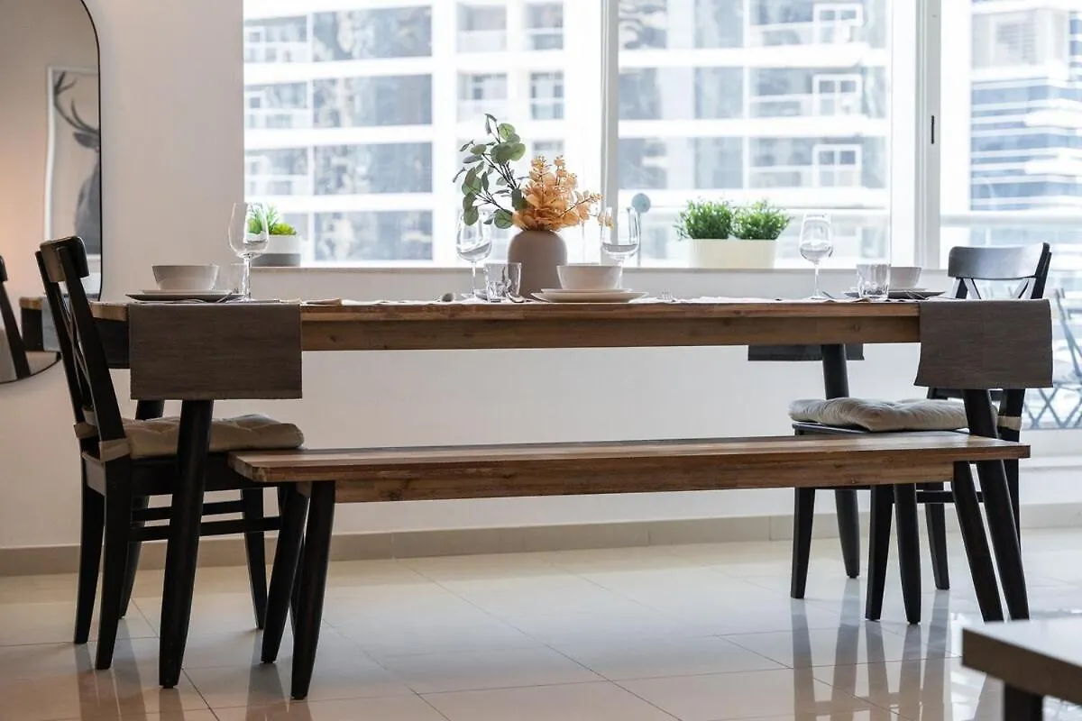 Charming Comfy 2-Bedroom Apartment In Dubai Marina United Arab Emirates